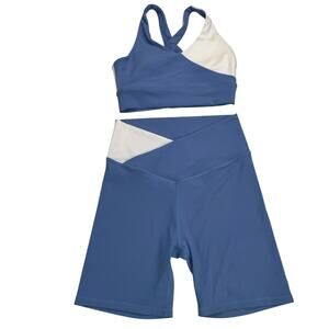 Wilo The Label Blue/White Athleisure Set Criss Cross Sports Bra Shorts Size M/L